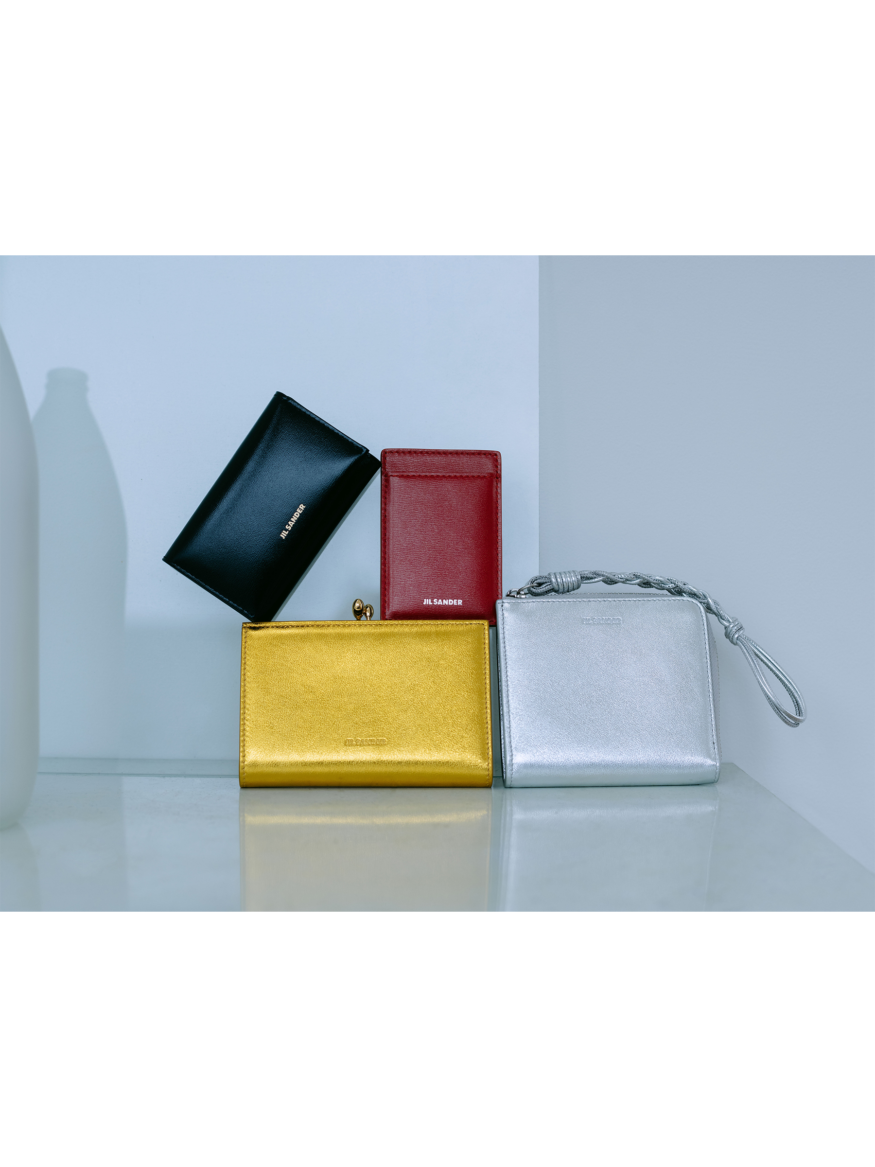 写真：JIL SANDER、色あせない美学