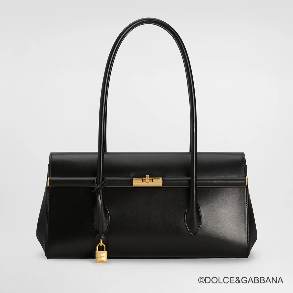 写真：Marlene handbag in palmellato calfskin